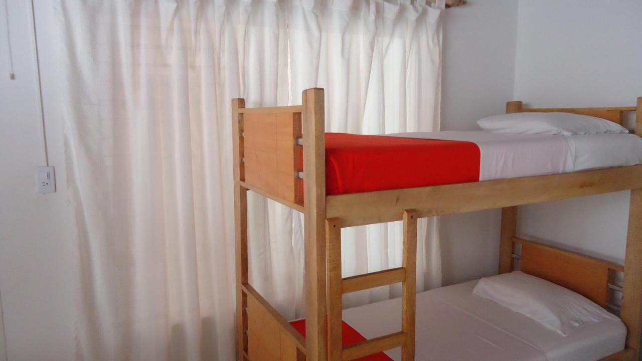 Iris Hostel Меделин Екстериор снимка