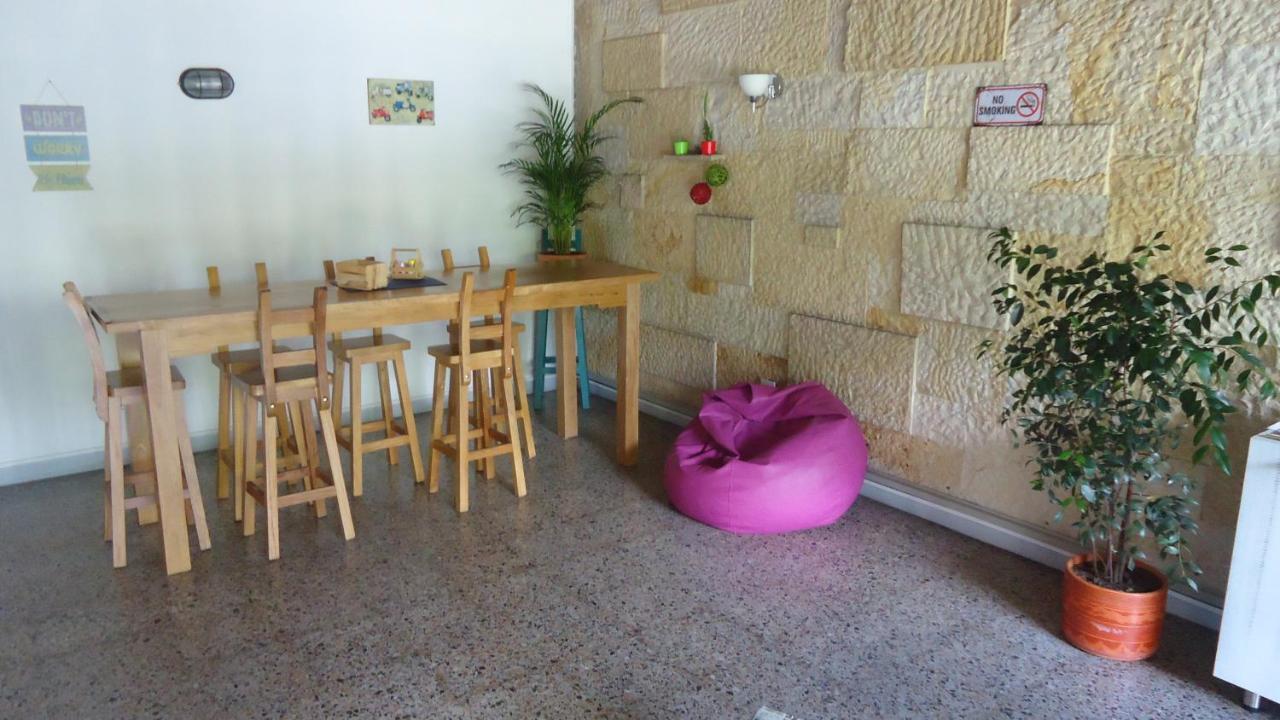 Iris Hostel Меделин Екстериор снимка