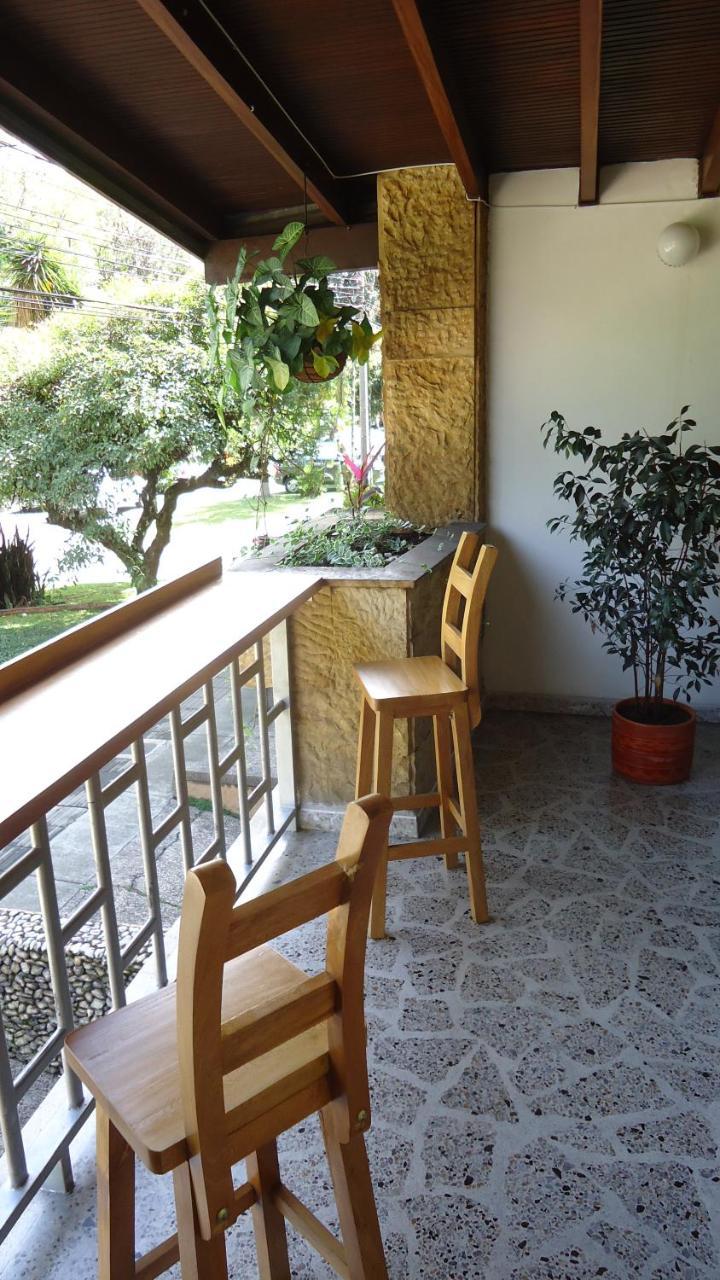 Iris Hostel Меделин Екстериор снимка